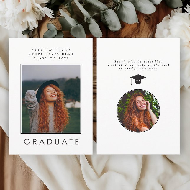 Anuncio Minimalist Modern B&W Graduation Announcement Card (Subido por el creador)