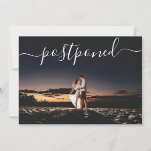 Anuncio Minimalista de Posponer Fecha de Boda