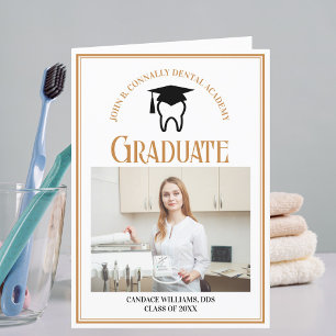 Anuncio Moda Foto de escuela dental graduación doblada