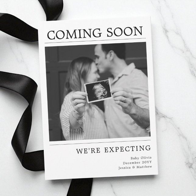 Anuncio Modern Black and White Photo Baby Pregnancy Reveal (Modern Black and White Photo Baby Pregnancy Reveal Announcement)