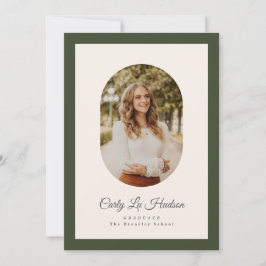 Anuncio Modern Oval Green High School Photo Graduate