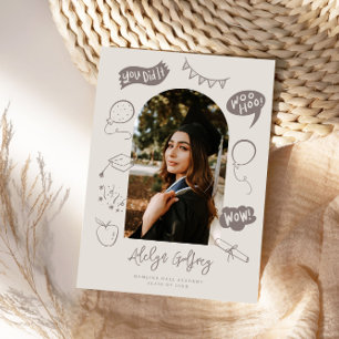 Anuncio Moderna graduación de Doodle Fotográfico Sand Beig