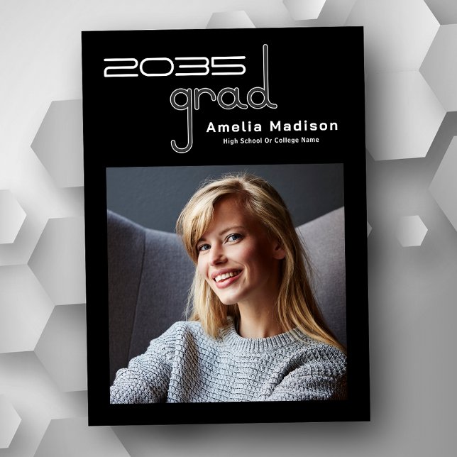 Anuncio Moderna graduación de fotografía de alta tecnologí (Available in high quality print or instant download for quick messaging, email or self printing.)