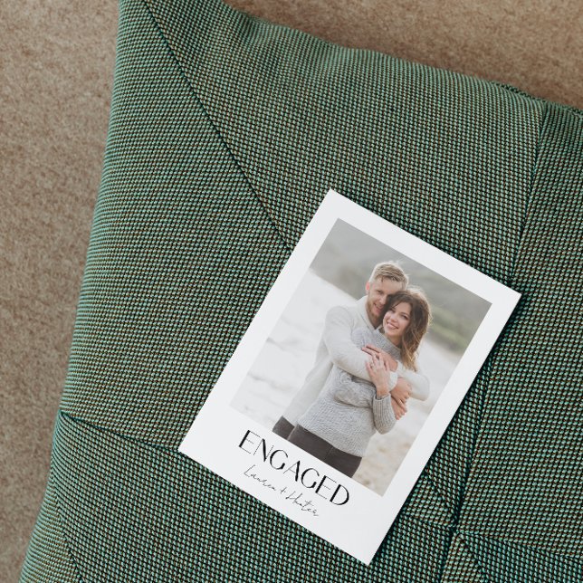 Anuncio Moderno 2 Photo Script QR Code Engagement Party (Engaged & Excited! Join Us for the Party 🥂💍 [Personalize Here])