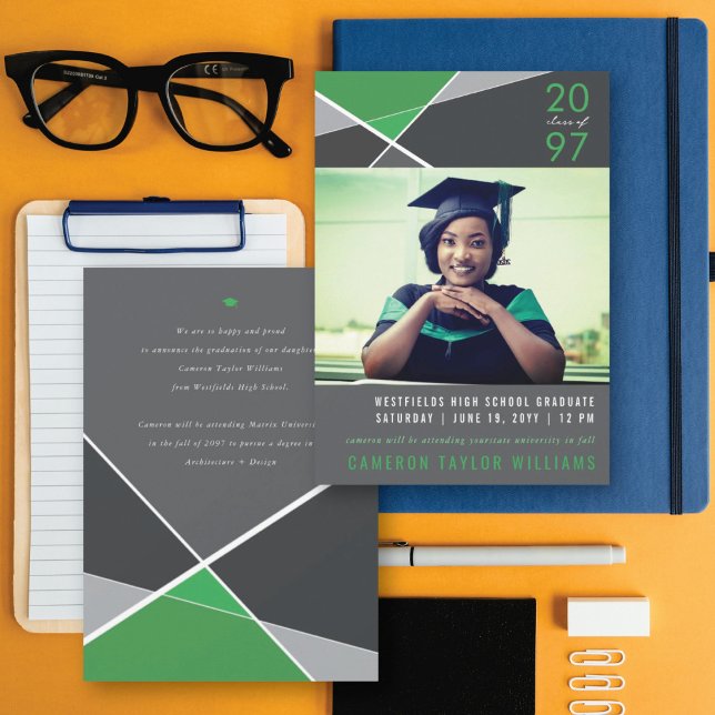 Anuncio Moderno Bloques Geométricos De Color Geo Graduació (Subido por el creador)