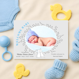 Anuncio Nacimiento del bebé de un conejito gris azul