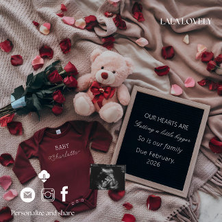 Anuncio Neutral love themed  Pregnancy Announcement Card