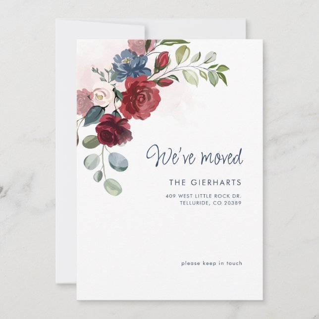 Anuncio Nos hemos mudado con un movimiento floral elegante (Anverso)