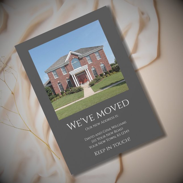 Anuncio Nos hemos mudado de simple foto gris (Subido por el creador)