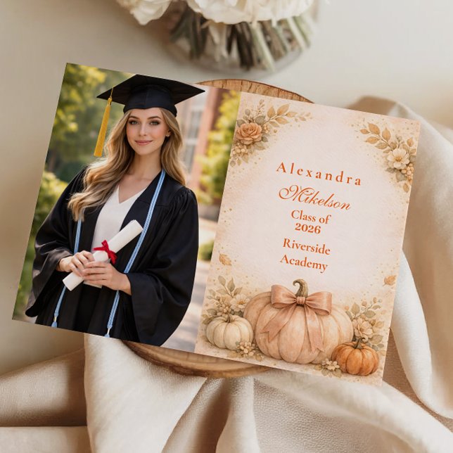 Anuncio Photo Coquette Bow Pumpkin Fall Graduation (Subido por el creador)