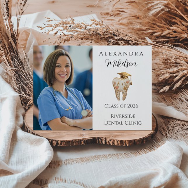 Anuncio Photo Kintsugi Floral Tooth Graduation Party (Subido por el creador)