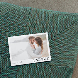 Anuncio Simple y moderno 3 Photo Script Engagement Party