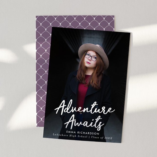 Anuncio Violeta | Adventure Awaits Photo Graduation (Subido por el creador)