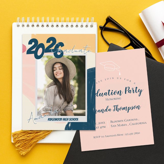 Anuncio y Invitación a la Fiesta de Graduación con (2026 Photo Graduation Party Invitation | Modern Pastel Graduate Announcement)