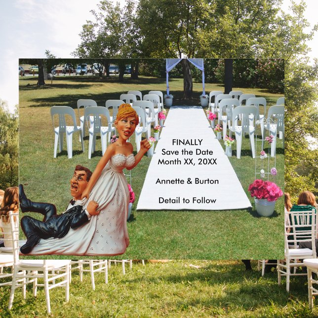 Anuncios Finalmente guardar la postal de la pareja divertid (Finally Save the Date Funny Couple Postcard)