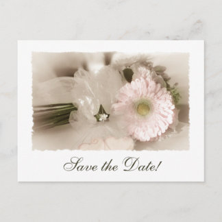 Anuncios La boda rosa de Gerber Daisy salva la postal de la