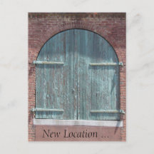 Postal - Puerta de almacén