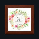 Apenas caja de regalo casada elegante de boda<br><div class="desc">Para el arreglo para requisitos particulares adicional, haga clic por favor el botón del "personalizar" y utilice nuestra herramienta de diseño para modificar esta plantilla. Si las opciones están disponibles, usted puede cambiar el texto y la imagen simplemente haciendo clic en "corrige/quita el texto o la imagen aquí" y añade...</div>