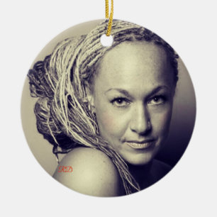 Apenas ornamento de Raquel