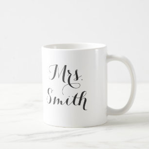 Apenas taza de café casada de señora Smith Coupl