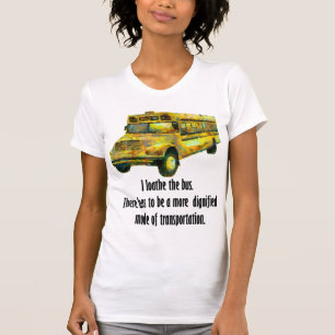 Aprecio la camiseta de las mujeres grises de bus