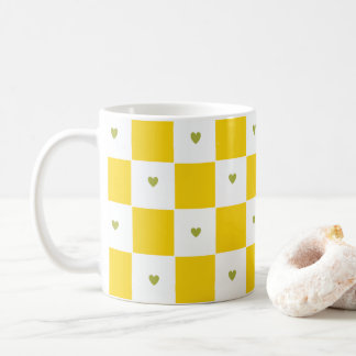 Arajado amarillo con jarra de corazón verde