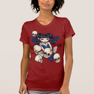 Arañas y camisa de los cráneos