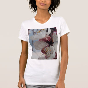 Árbol de frutas florece camiseta