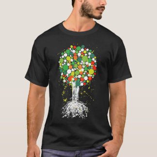 Árbol de la camiseta del verde de la vida