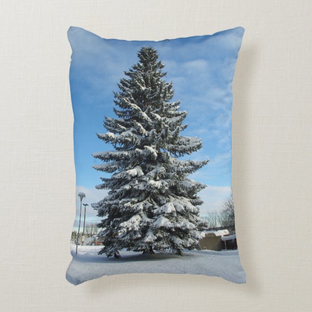 Árbol de pino en almohada de acento de nieve (Frente (Vertical))