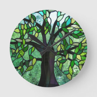 Árbol del reloj de pared del encantamiento