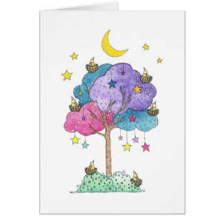 Árbol soñador de pájaros anidados bajo las estrell