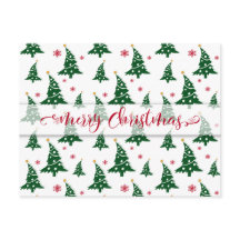 Árboles verdes de Navidad y patrón de copos de nie