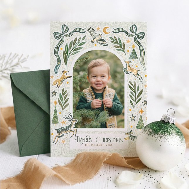Arco de Bosque Encantado Navidad Foto (Woodland Scene Photo Holiday Card)