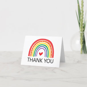 Arcoiris con tarjeta de agradecimiento al corazón