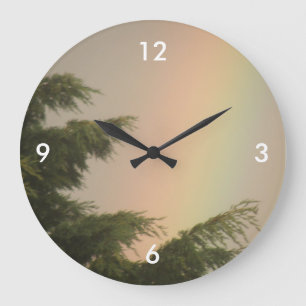 Arcoiris y reloj de pared de árboles