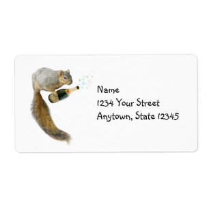 Ardilla con etiquetas de dirección de champán