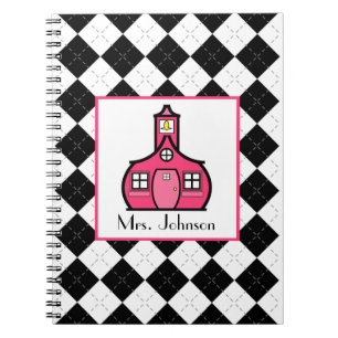 Argyle negro y cuaderno rosado del profesor
