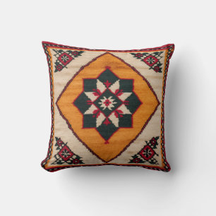 Aroma de sol oriental: almohada amarilla de Kilim