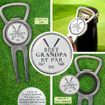 Arreglapiques De Golf MEJOR GRANDPA POR APERTURA DEL frasco PAR Monogram<br><div class="desc">Reconocer un abuelo especial apasionado por el golf con este marcador personalizado de bola de golf todo en uno, botellas abiertas y herramienta de buceo con el divertido título de golf BEST GRANDPA BY PAR con un monograma o nombre en su elección de colores de texto y fondo. ASISTENCIA: Para...</div>