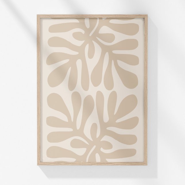 Arte abstracto botánico boho neutral en impresión  (Boho Muted Beige Neutral Botanical Abstract Art Poster in a wooden frame on a sunny white wall.)
