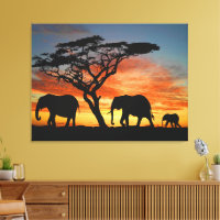 Arte de la silueta del elefante en la puesta de so