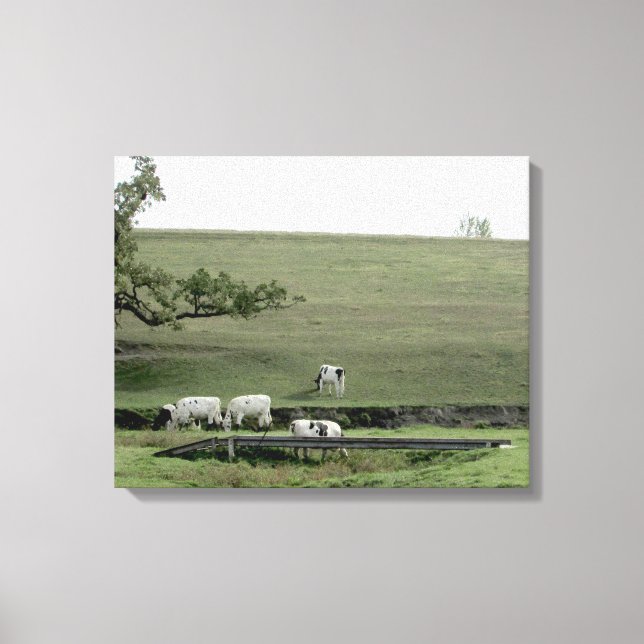 Arte de pared fotográfico de vacas junto a un puen (Anverso)