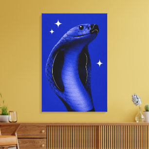 Arte editorial monocromo azul de cobra elegante