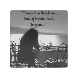 Arte metalizado en blanco y negro