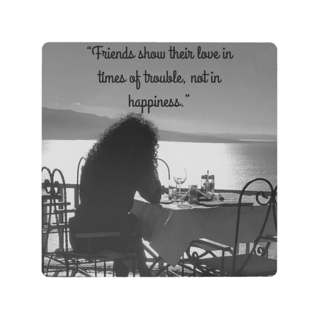 Arte metalizado en blanco y negro (Anverso)