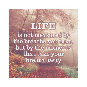 Arte mural metalizado de la cita de la vida