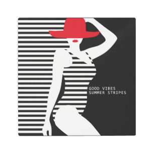 Arte mural metalizado de Summer Woman