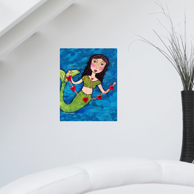 Arte popular Sirena verde Cadena de Corazones Rojo (Mermaid green tail black hair with string of red hearts on blue wall art poster.)