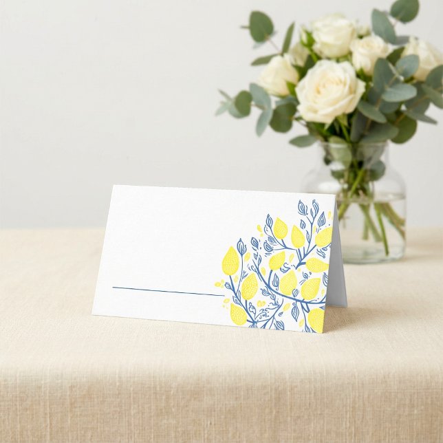 Asiento Tarjeta de lugar de nombre de tabla azul y amarill (Bright blue and yellow table name place card.)